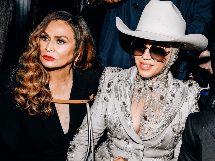 BeyoncÃ© and Tina Knowles at Luar Show at NYFW