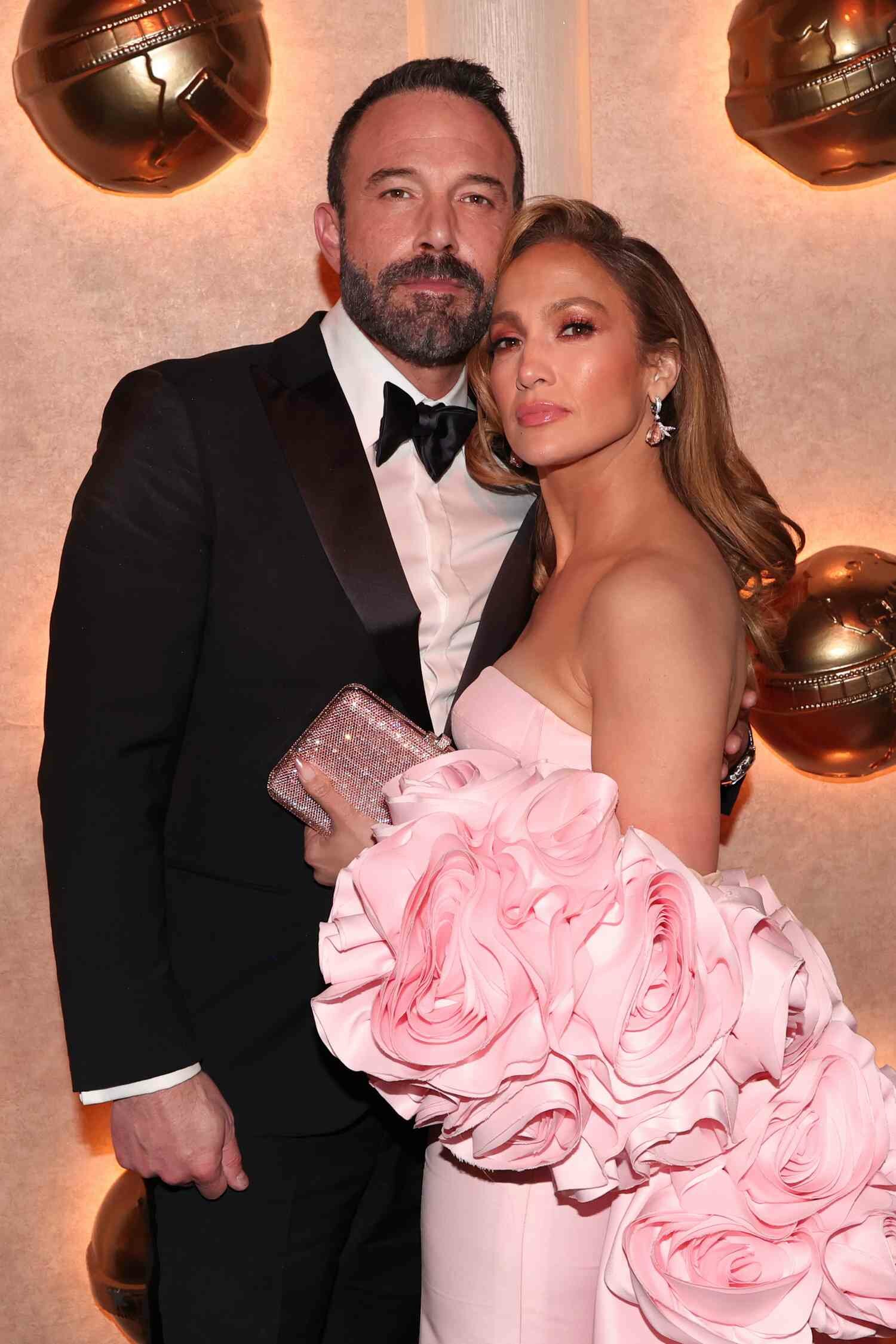 Jennifer Lopez Resting Her Head Against Ben Affleck 2024 Golden Globes