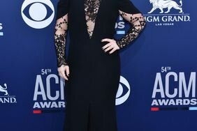 Kelly Clarkson ACM Awards