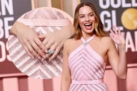 Margot Robbie Essie Globes