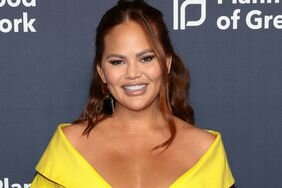 chirssy teigen yellow dress planned parenthood gala