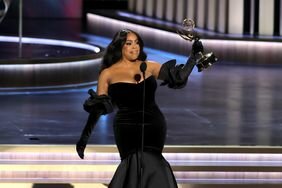 Niecy Nash Betts accepting her Emmy Award 