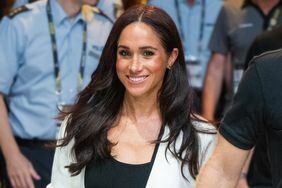 Meghan Markleâs Exact Versatile and Easy Sweater at J.Crew