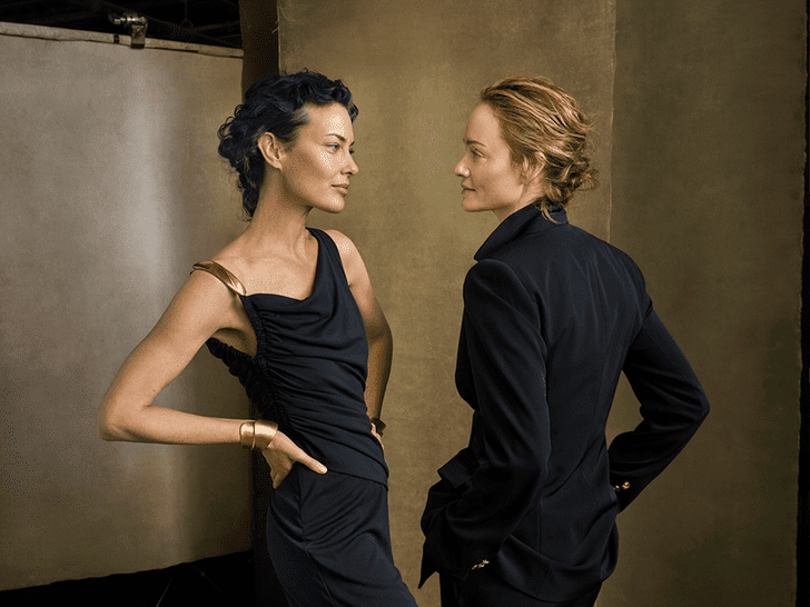 Shalom Harlow and Carolyn Murphy