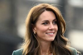 kate middleton green pantsuit