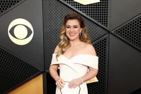 Kelly clarkson 2024 Grammys