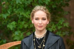 Jennifer Lawrence - LEAD