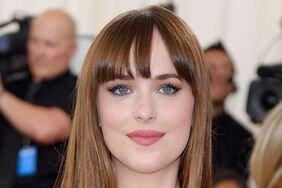 Dakota Johnson Hair Transformation - Tout